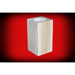 Drewniany świecznik kwadratowy gruby 10 cm